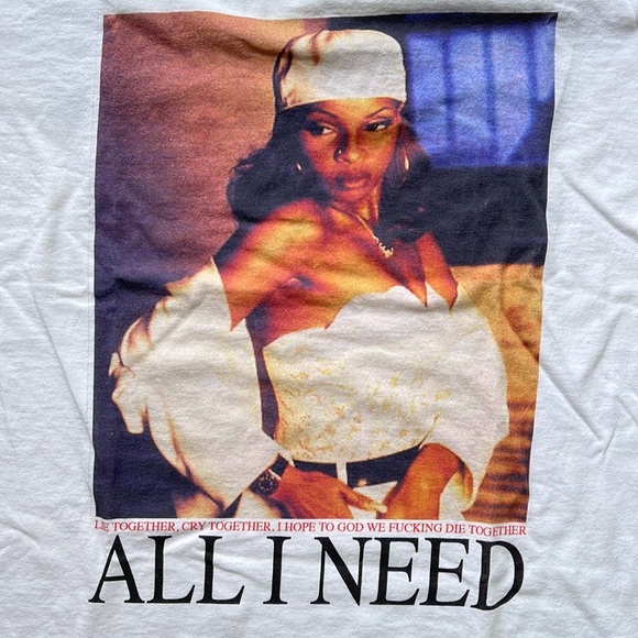 ♻️DONATED DEC. 2023♻️ Vintage Aaliyah All I Need t-shirt size L - Picture 2 of 3
